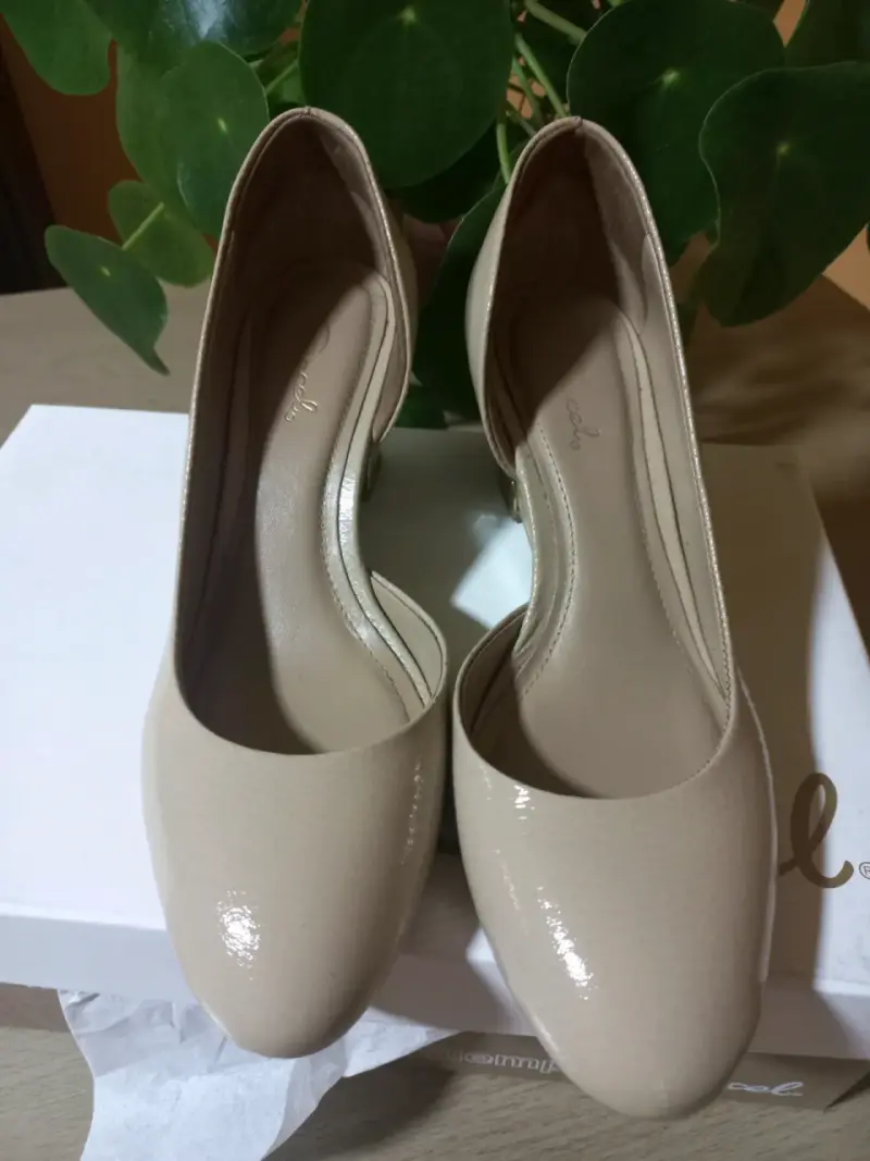 Zapatos marca Gacel 35 Beige cuero charol - 3