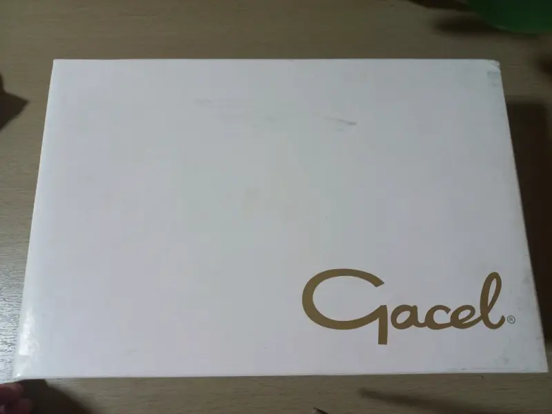 Zapatos marca Gacel 35 Beige cuero charol - 5