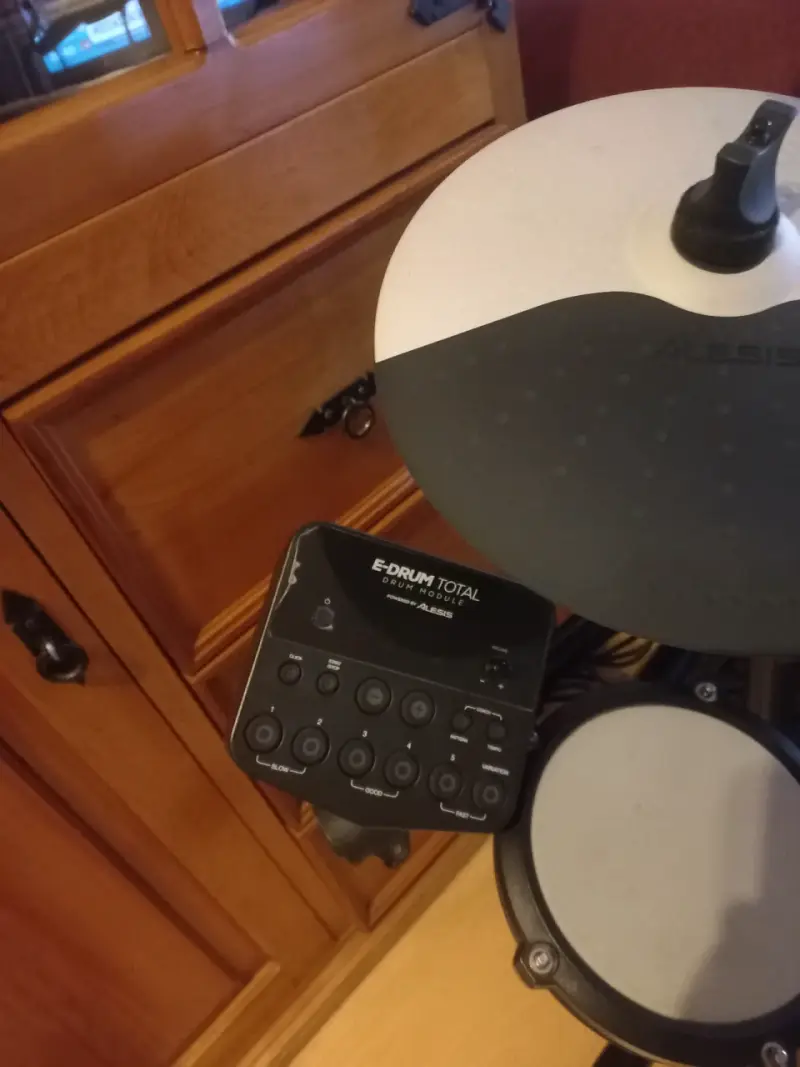 Batería Electrónica Alesis E-Drum Total - 3