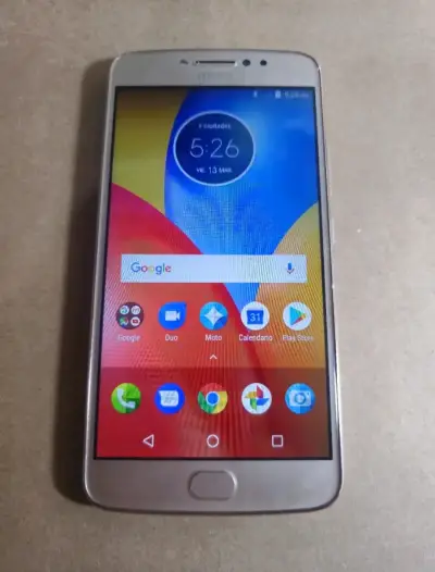Motorola Moto E4 Plus en buen estado - miniatura 1