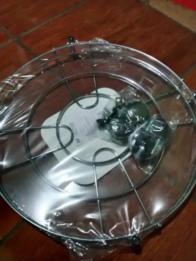 Soporte para estufa Lioi ajustable - miniatura 1