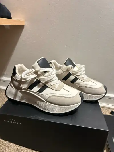Zapatillas deportivas número 38 - miniatura 1