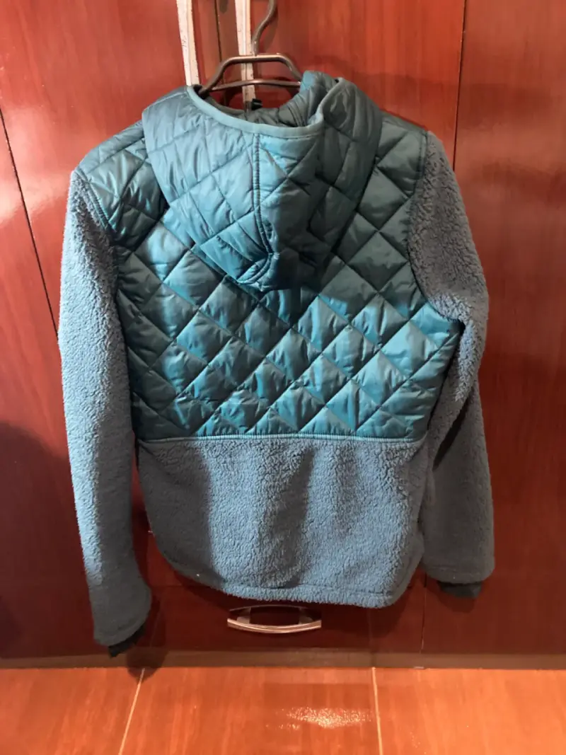 Chaqueta Columbia con capucha y forro polar - 2