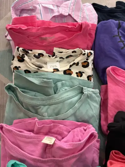 Lote de poleras para niña de varias marca - miniatura 2
