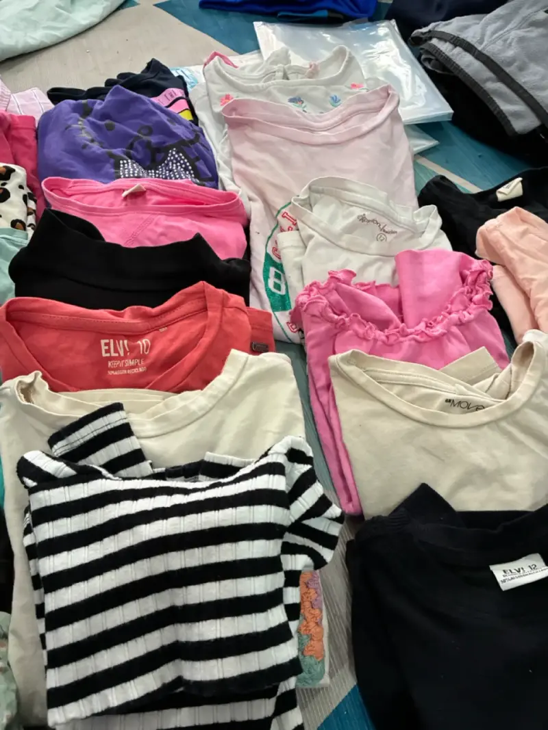 Lote de poleras para niña de varias marca - 3