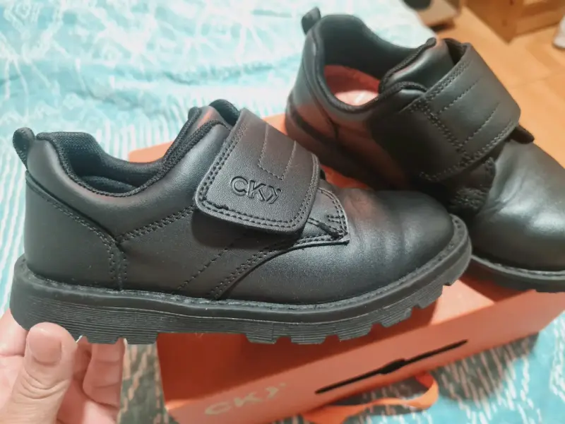 Zapatos escolares negros CKY para niño - 2