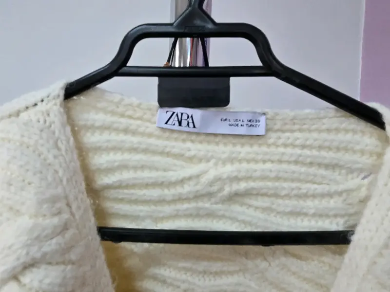 Cardigan de lana beige Zara para mujer - 3