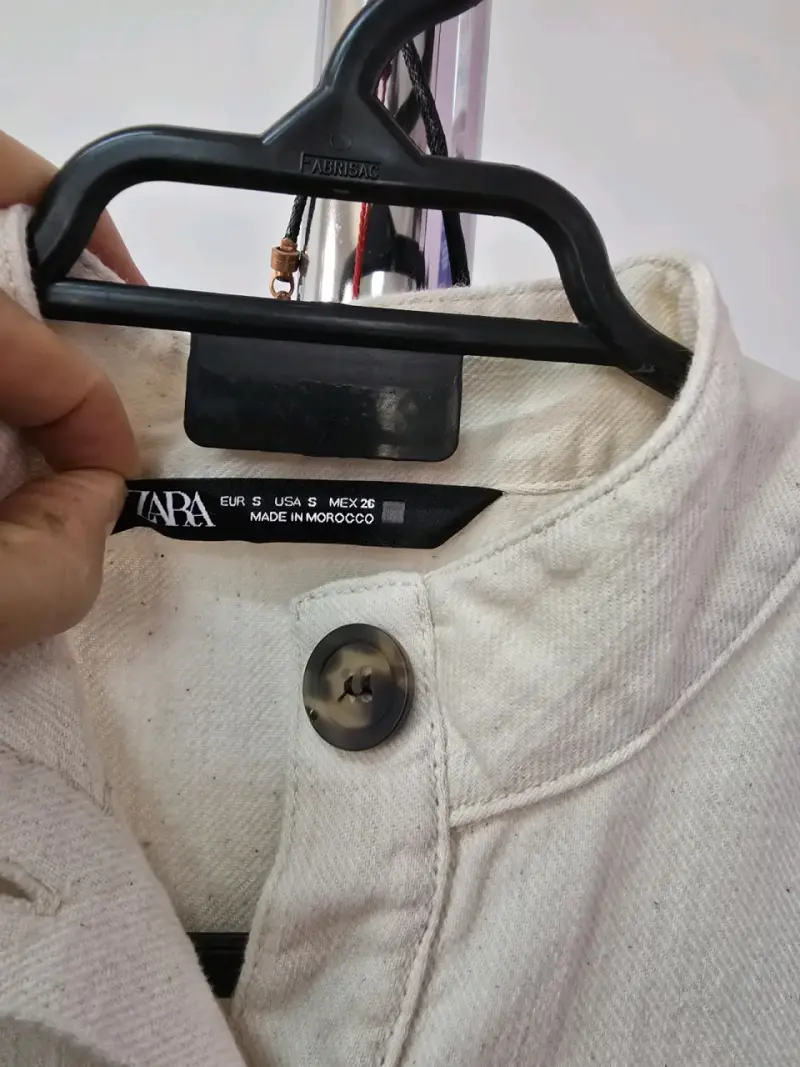 Enterito sin mangas color crema Zara - 2