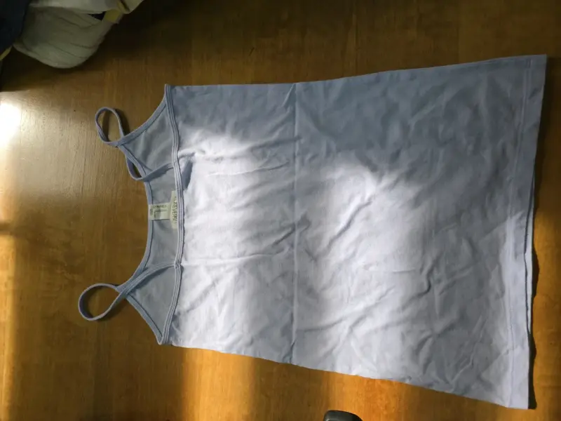 Polera con tirante violeta claro para mujer - 2