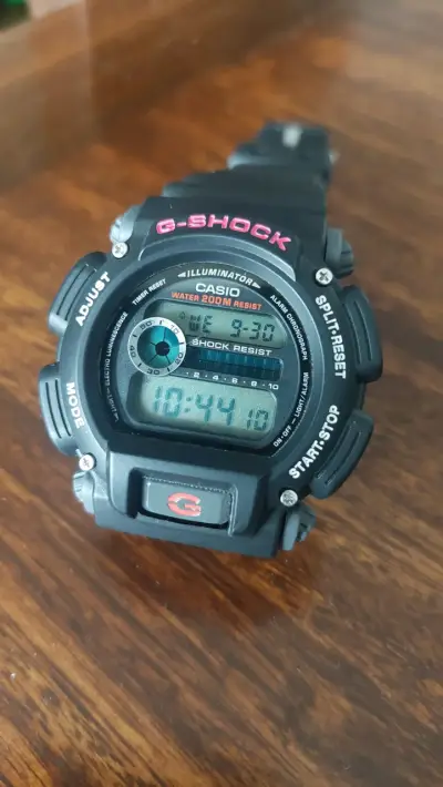 Reloj Casio G-Shock Dw-9052 - miniatura 1