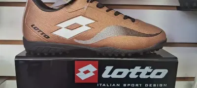 Zapatillas de fútbol Lotto para césped artificial - miniatura 6
