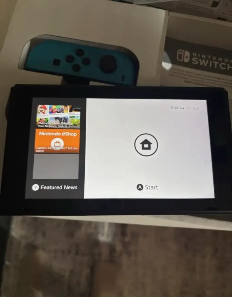 Nintendo Switch de 32 GB... Whatsp: +16124012334 - 3
