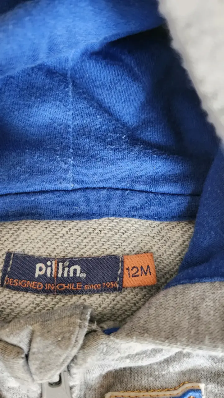 Polerón gris con capucha para bebé Pillin - 2