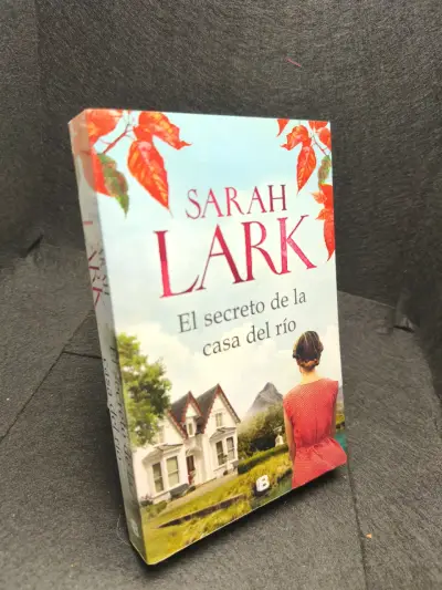Libro 'El Secreto de la Casa del Río' de Sarah Lark - miniatura 2