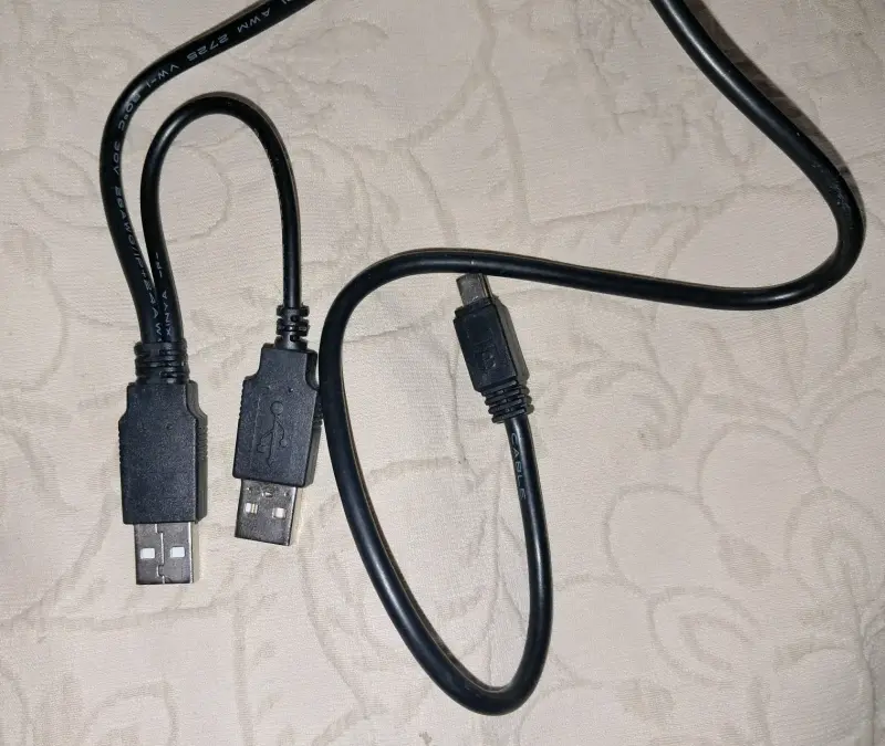 Unidad óptica externa LG GP10 para notebooks - 4