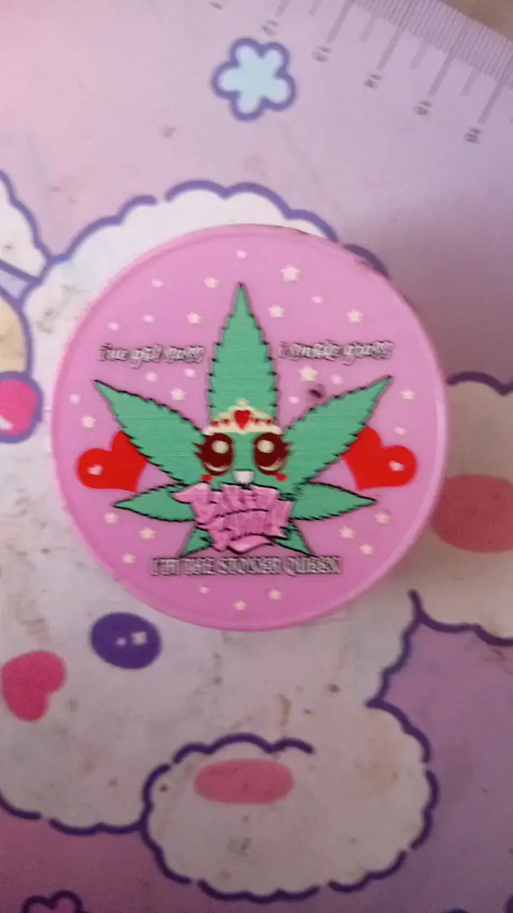Caja metálica decorativa temática cannabis