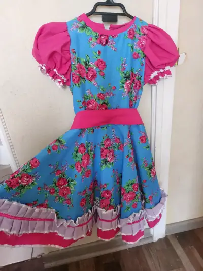 Vestido tradicional china para niña con flores - miniatura 3