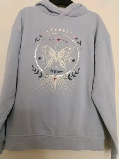Polerón niña talla 11-12 con gorro diseño mariposa - miniatura 1