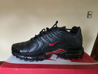 Zapatillas deportivas negras Nike Air Max - miniatura 1