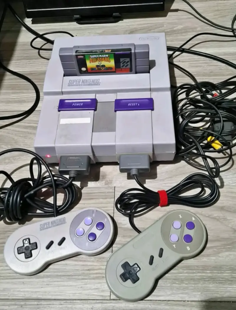Consola Super Nintendo con juego Super Mario All-Stars - 1