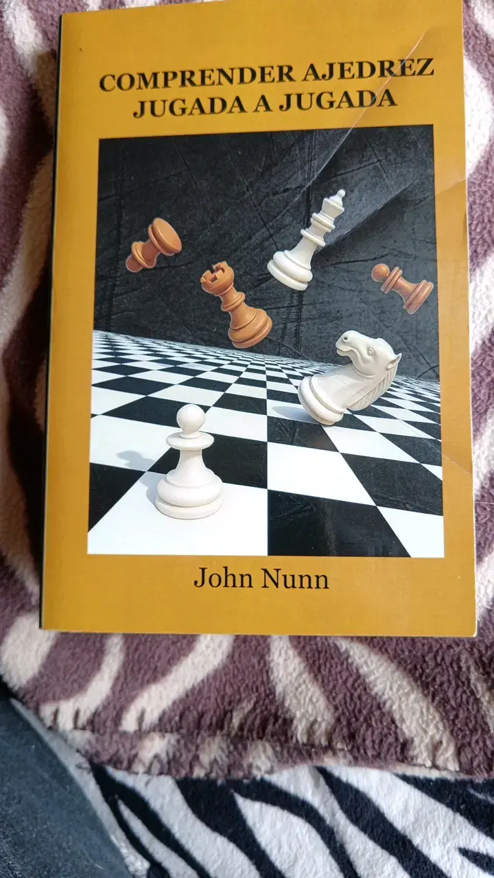 Libro Comprender Ajedrez Jugada a Jugada de John Nunn - 1