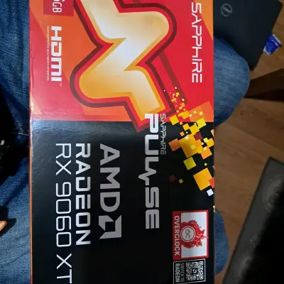 Tarjeta Gráfica Sapphire  AMD Radeon RX 9060 XT - miniatura 3