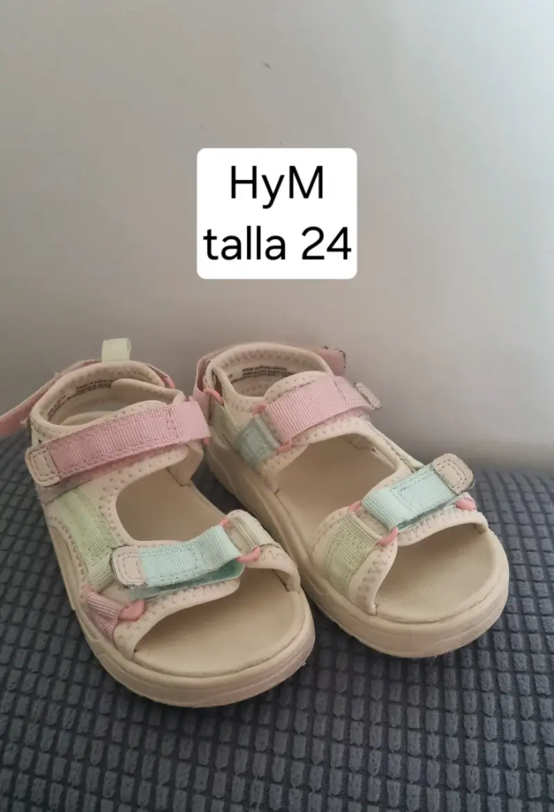 Sandalias infantiles HyM talla 24 multicolor