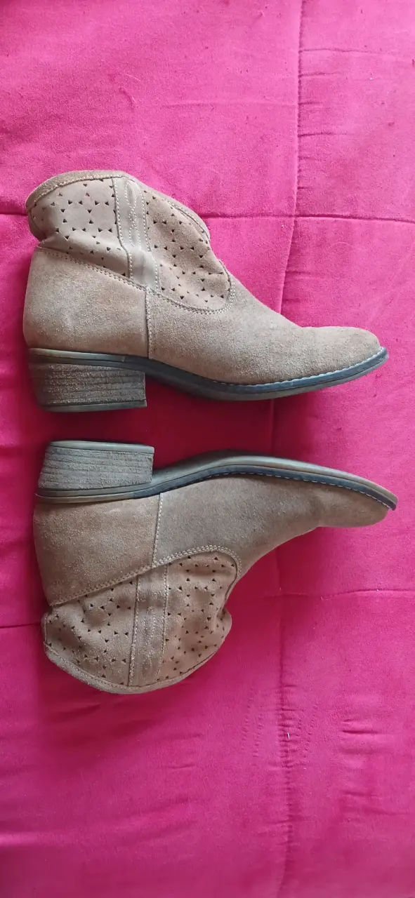 Botines de gamuza gacel - 1
