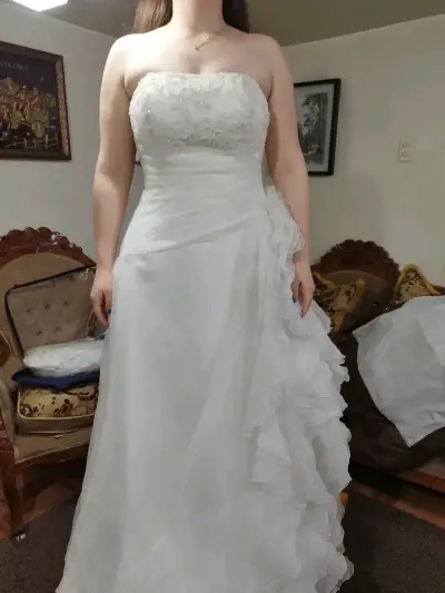 Vestido de Novia color Ibory talla 40 a 42 - miniatura 2