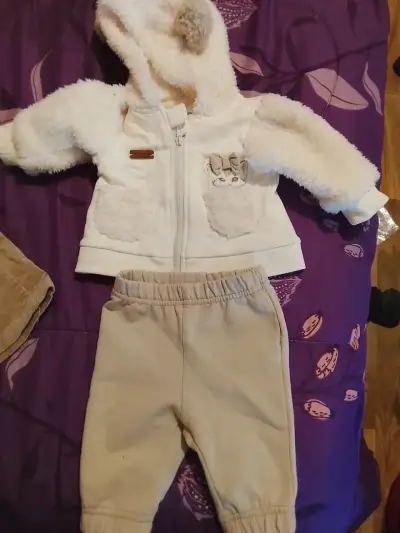 Ropita bebe niña 0 - miniatura 1