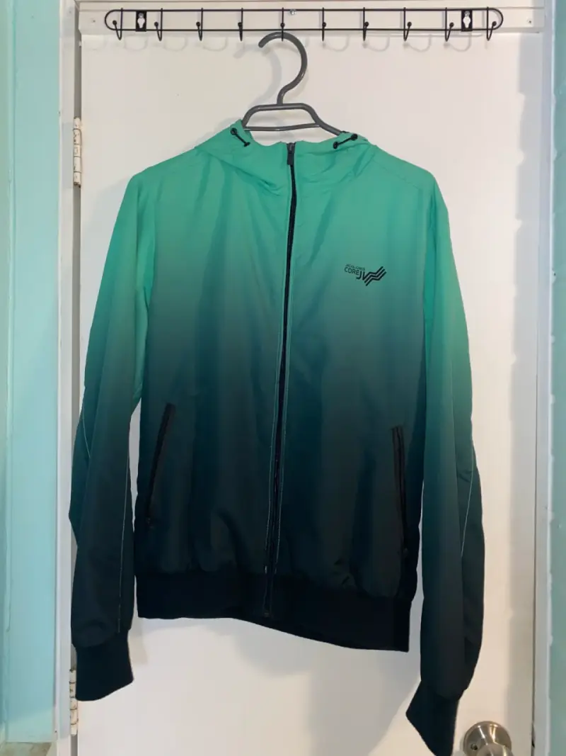 Chaqueta Jack & Jones verde degradado con capucha - 3