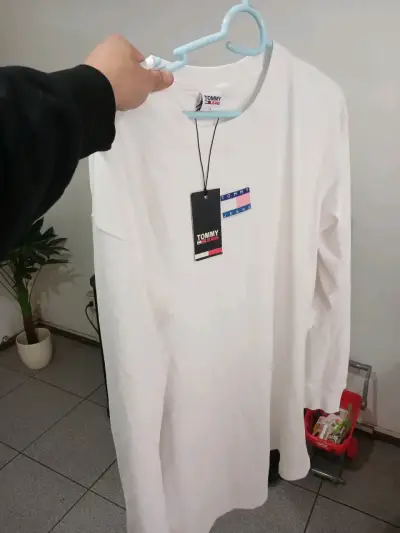 Polera blanca Tommy Jeans manga larga - miniatura 1