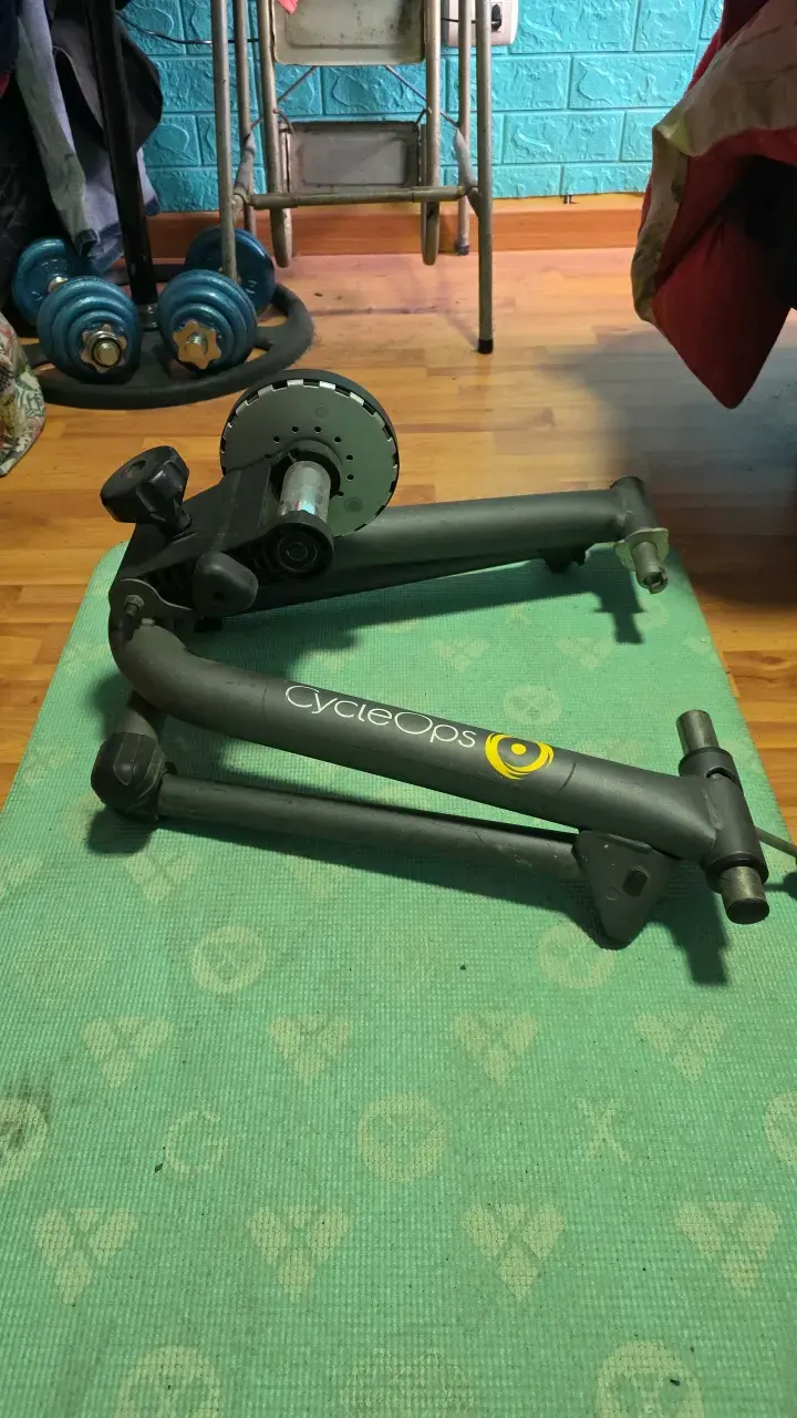 Rodillo de entrenamiento CycleOps para bicicleta - 1