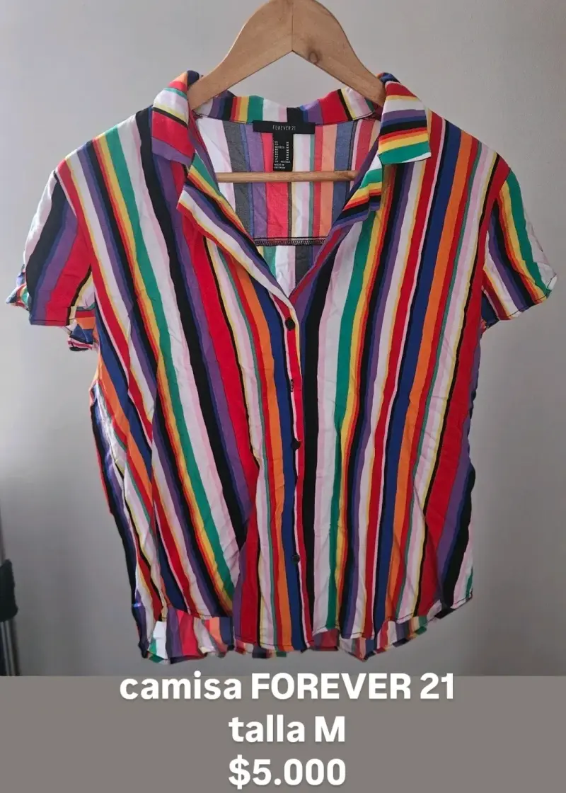 Camisa rayada multicolor Forever 21 talla M