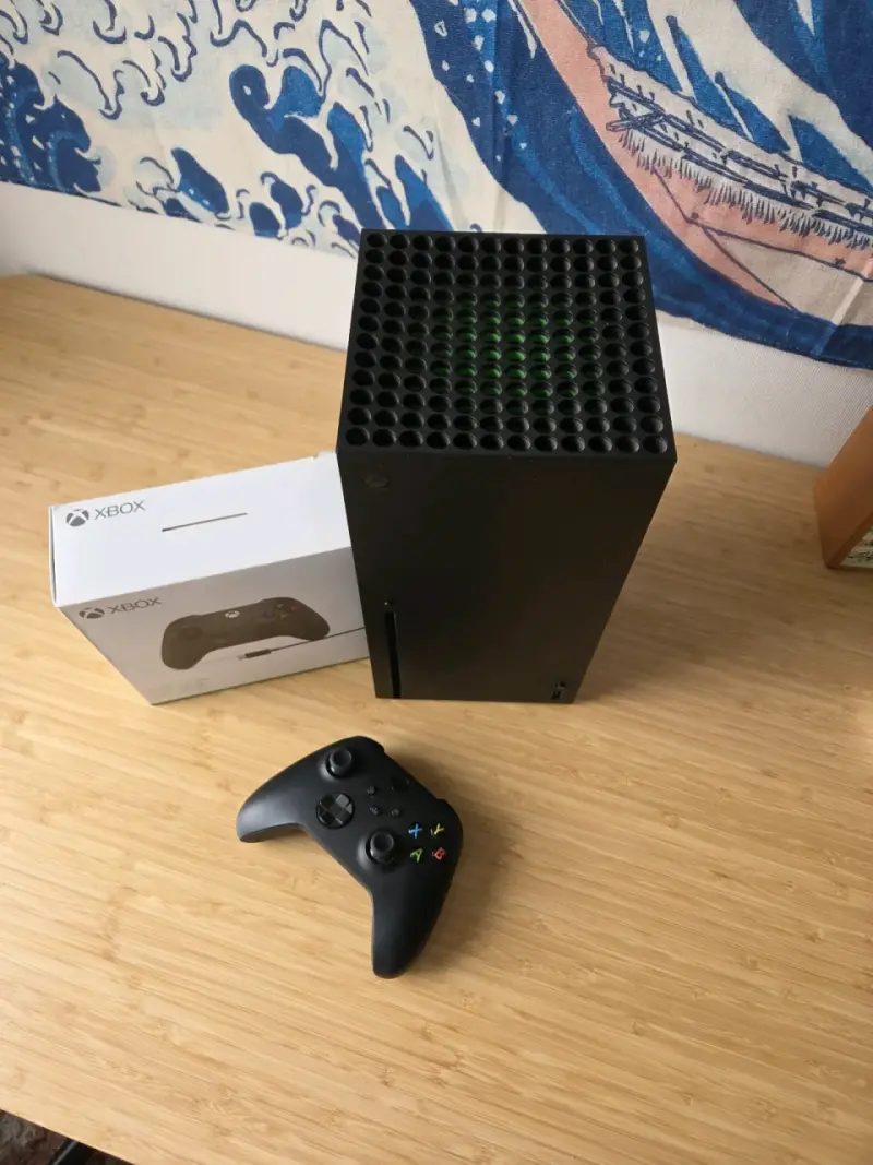 Consola Xbox Series X con dos controles originales - 2