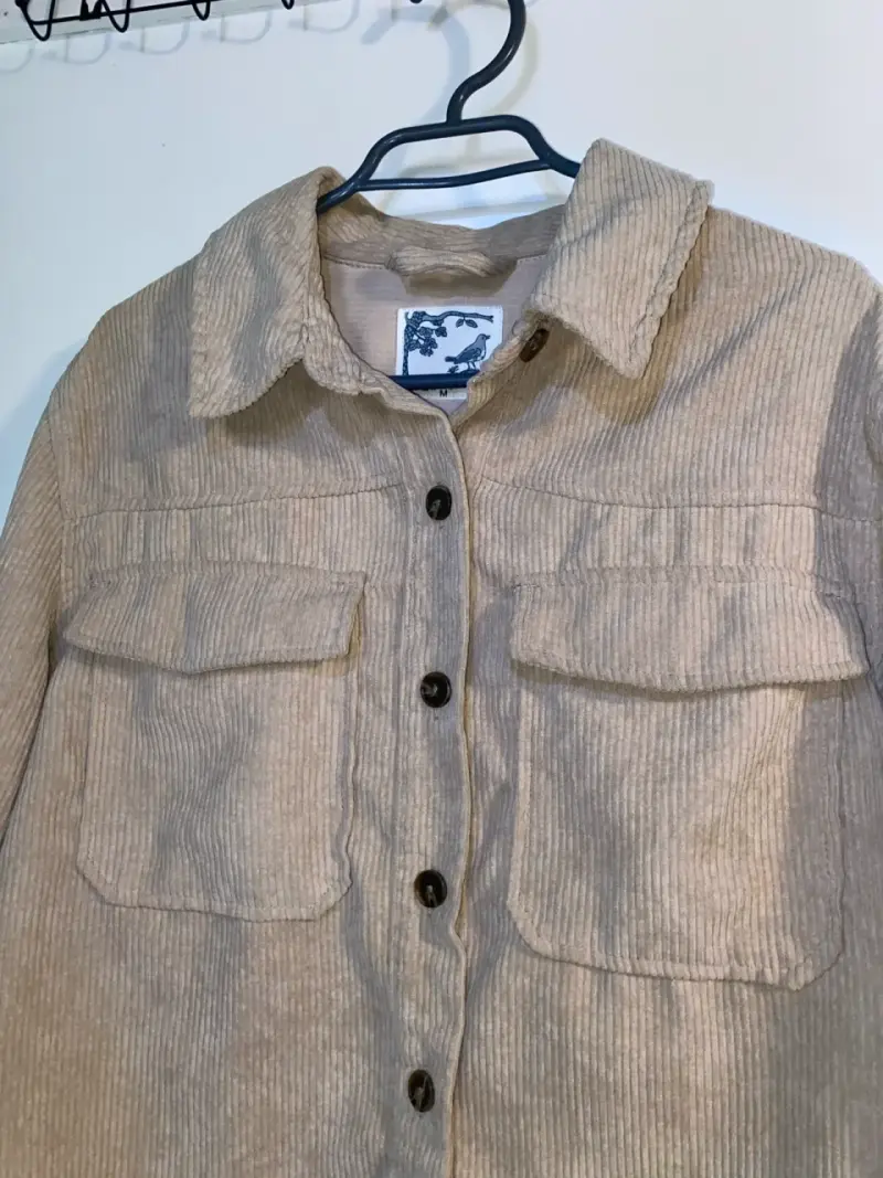 Chaqueta beige para mujer - 2