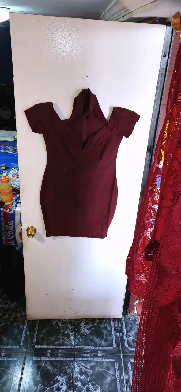 Vestido burdeos Charlotte Russe talla 1X