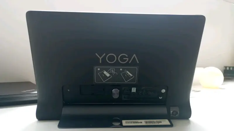 Tablet Lenovo Yoga - 2