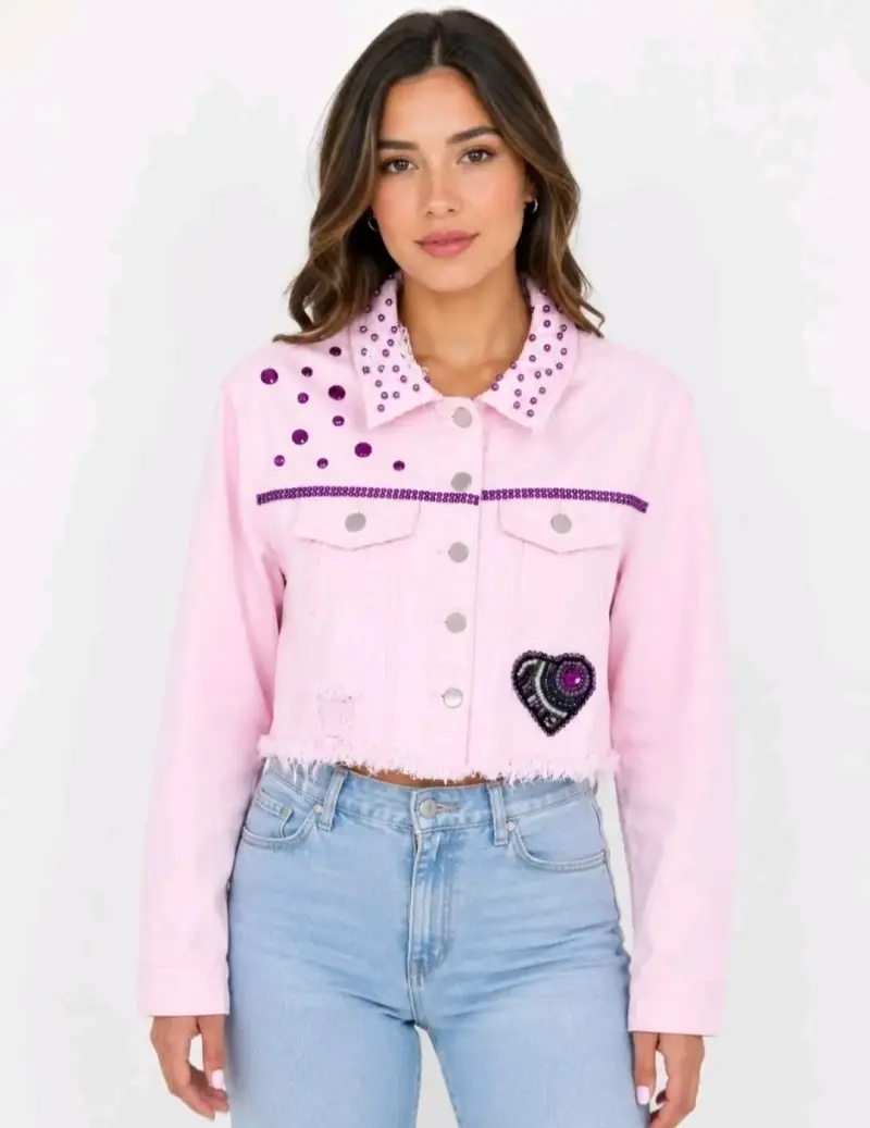 Chaqueta corta rosa con detalles de pedrería - 1