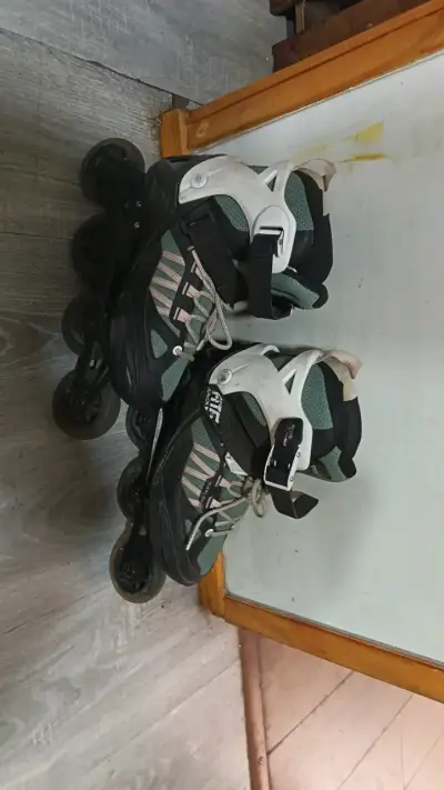 Patines en línea ajustables - miniatura 4