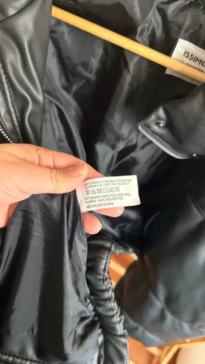 Chaqueta de cuero sintético negra Issimo - miniatura 4