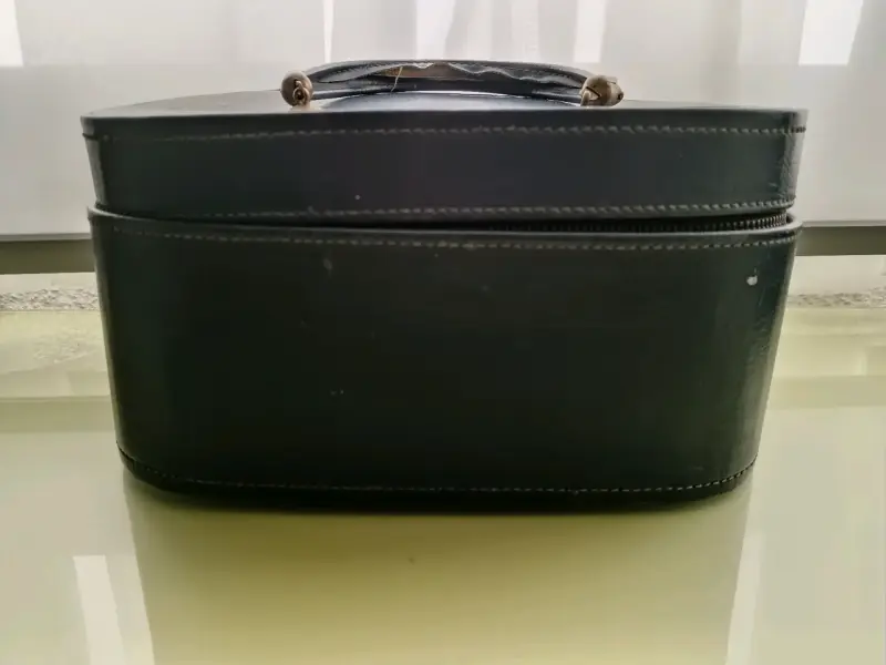 Necessaire - 1