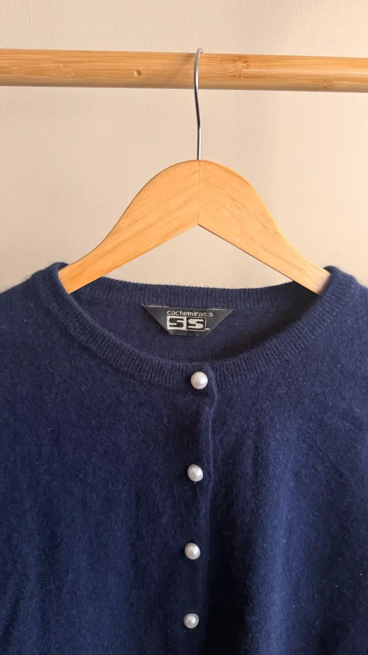 Cardigan azul marino de lana para mujer - 2