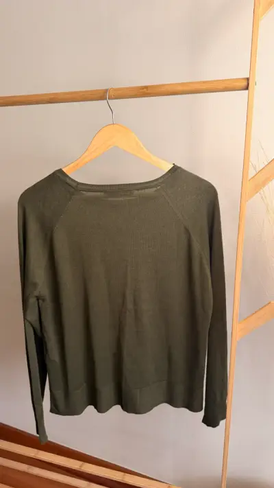 Suéter verde oliva Zara para mujer - miniatura 2