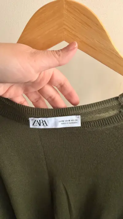 Suéter verde oliva Zara para mujer - miniatura 3