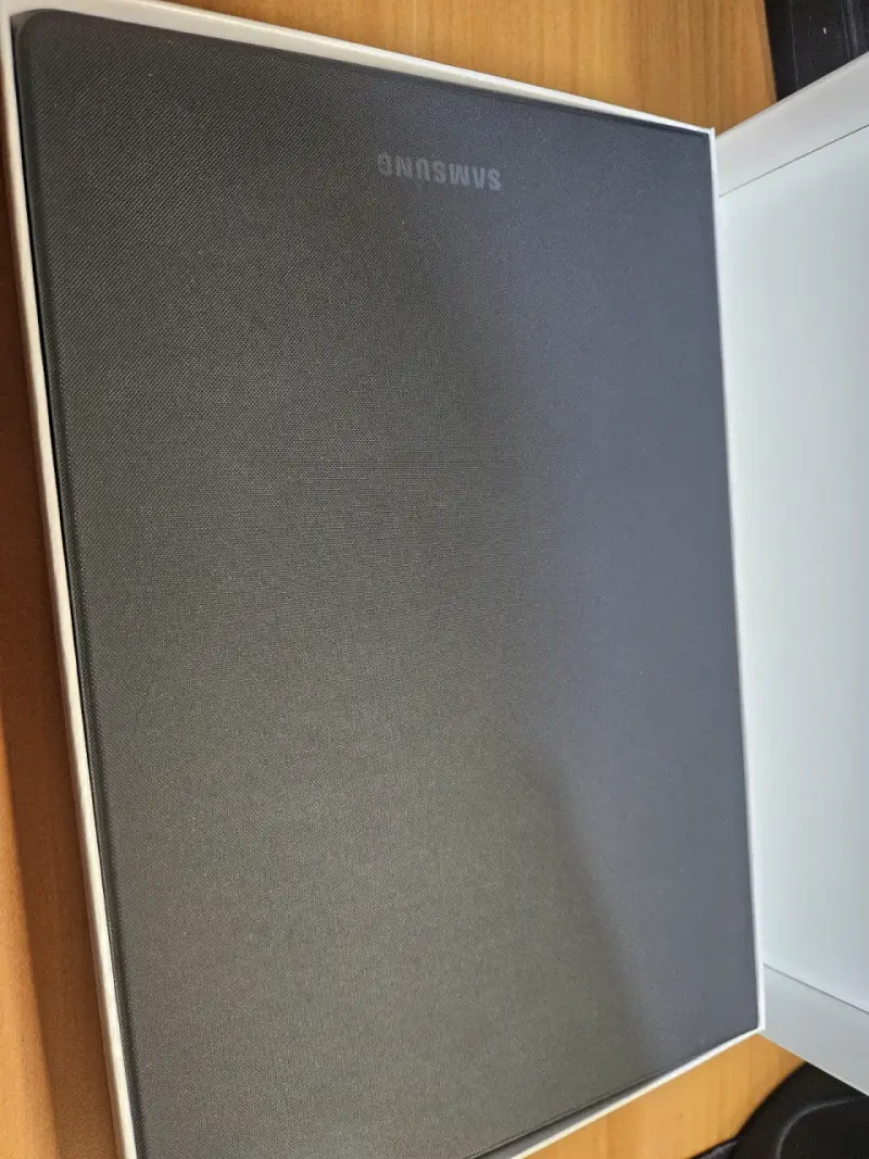 Tablet Samsung Galaxy Tab S6 Lite con S Pen - 5