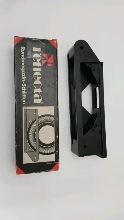 Portadiapositivas Reflecta para proyector - miniatura 1