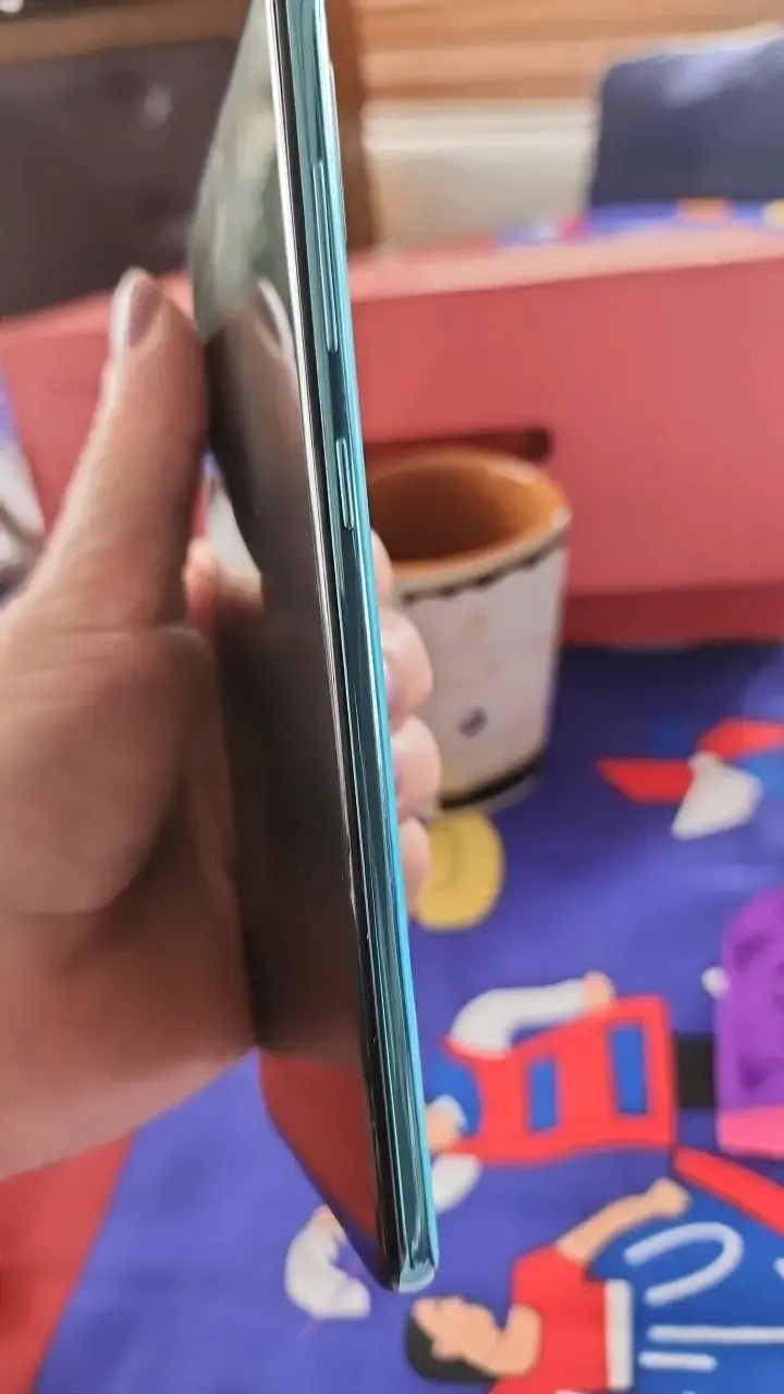 Smartphone Samsung Galaxy A51 azul en buen estado - 3