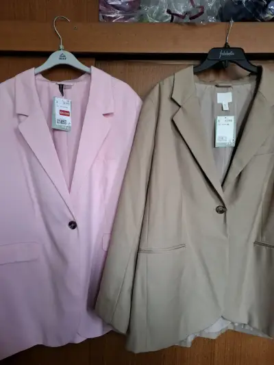Blazer beige y rosado elegante para mujer talla XL - miniatura 1