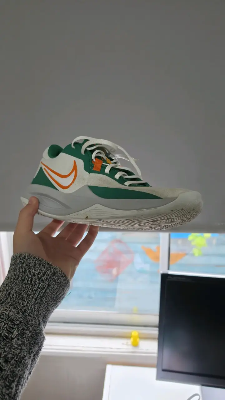Zapatillas deportivas Nike verde y blanco - 2